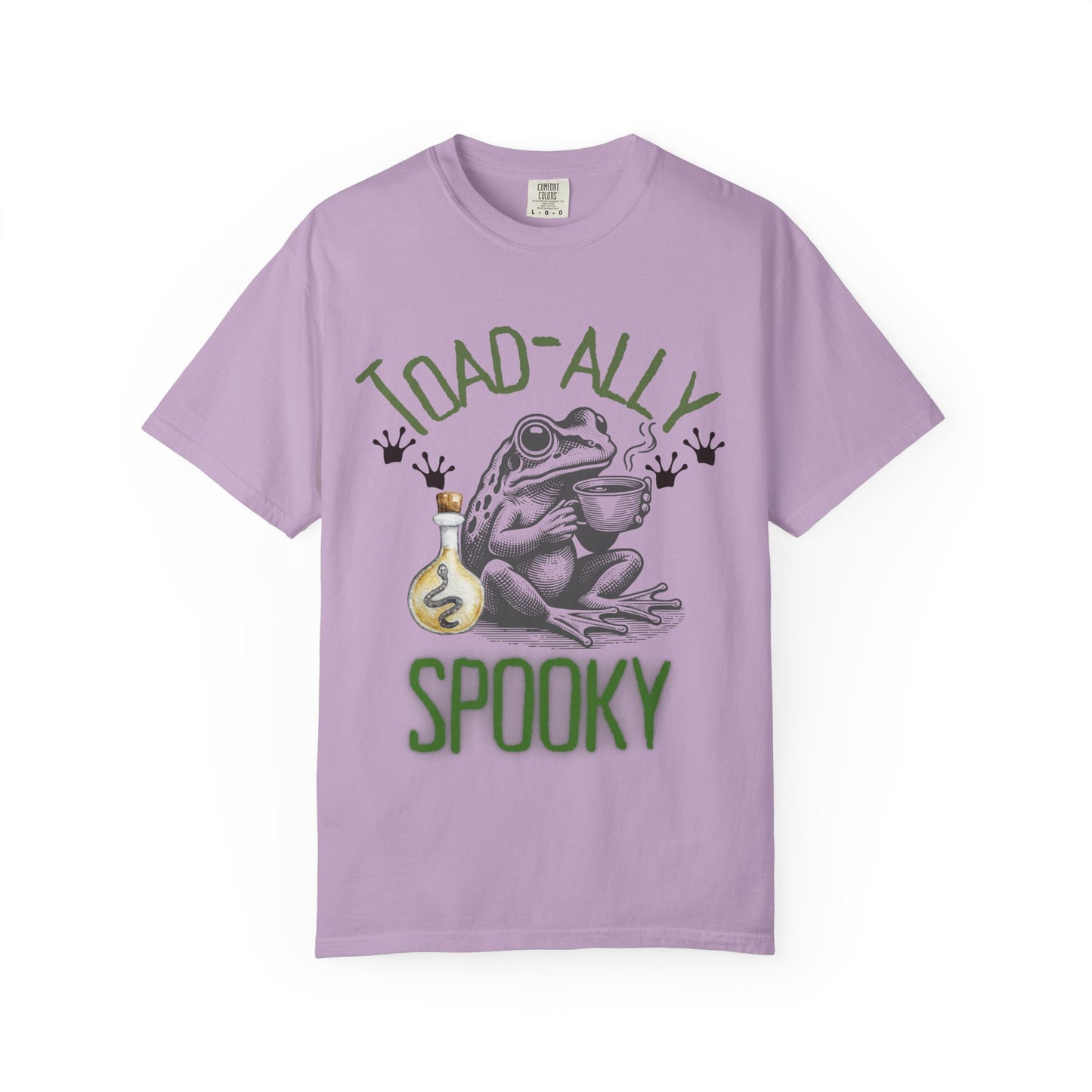 Toad-ally Spooky Comfort Colors T-Shirt, Halloween Shirt, Funny Frog Tee, Quirky Gift, Fall Fashion