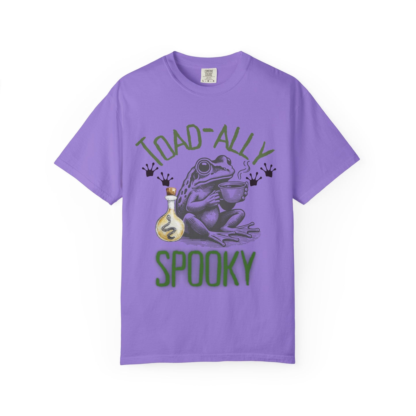 Toad-ally Spooky Comfort Colors T-Shirt, Halloween Shirt, Funny Frog Tee, Quirky Gift, Fall Fashion