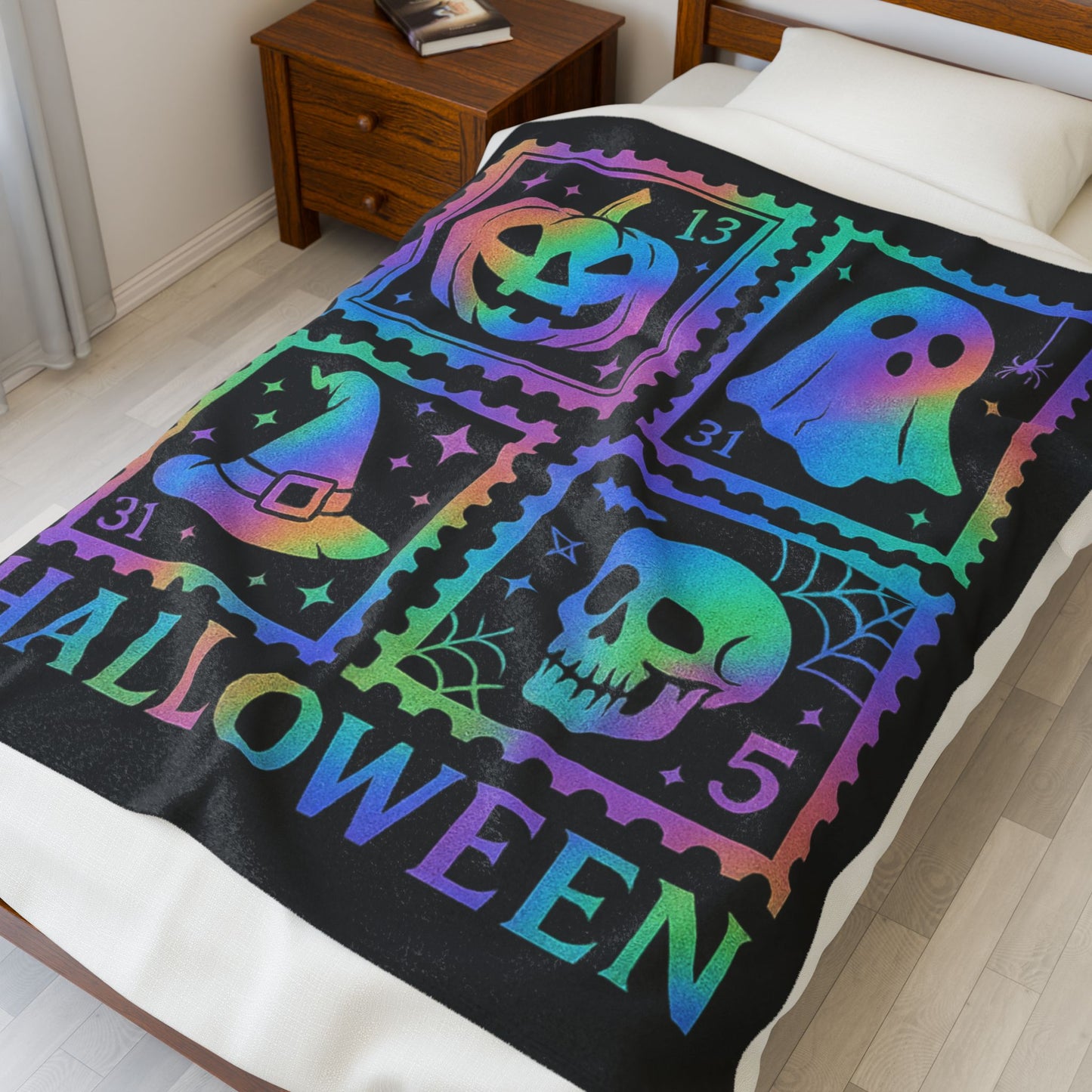 Halloween-Themed Velveteen Plush Blanket, Cozy Throw for Fall, Spooky Home Decor, Unique Gift for Halloween Lovers